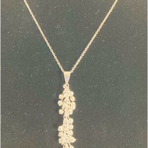 Silver Plate Pendant & Chain
